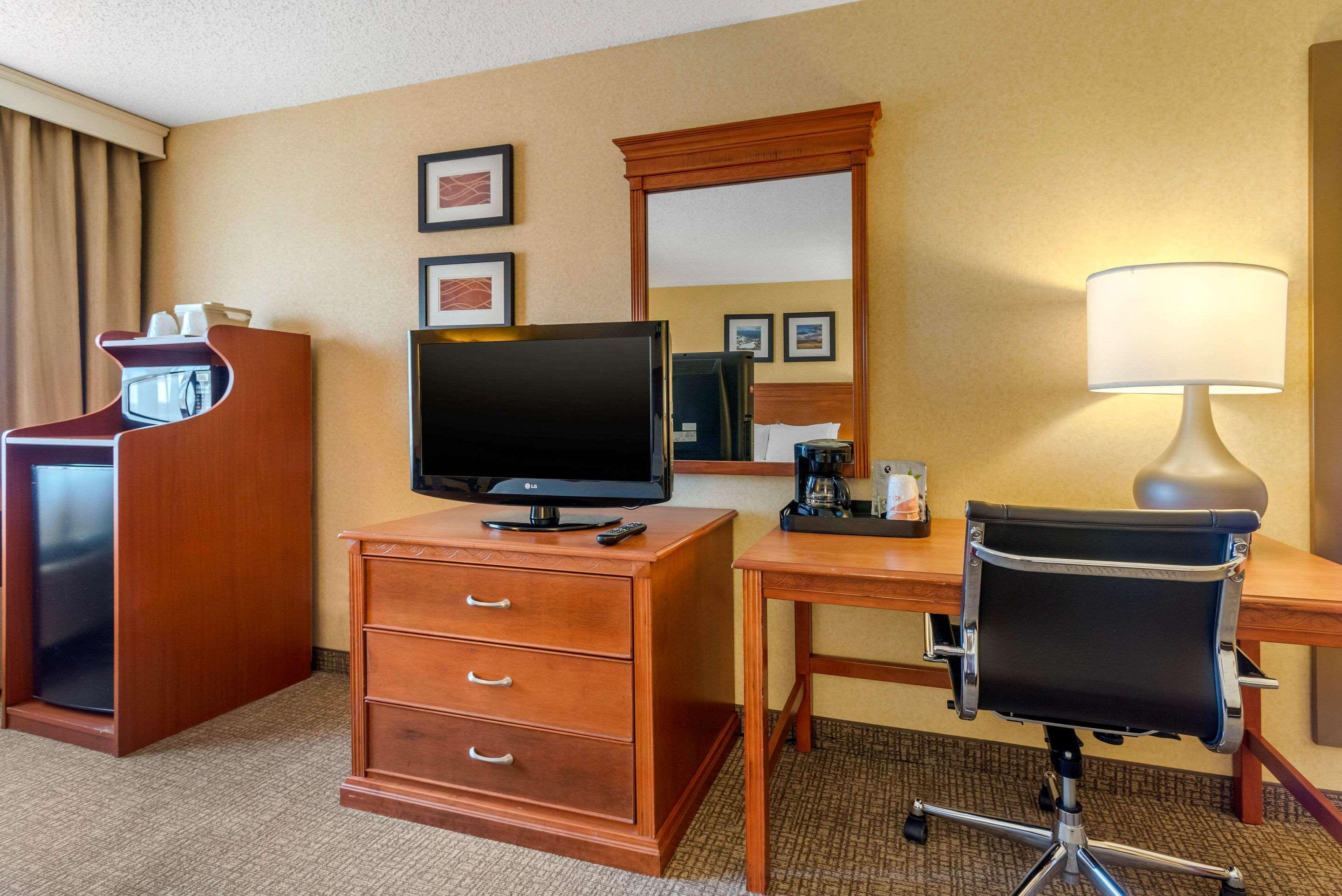 Quality Inn I-25 Pueblo Extérieur photo