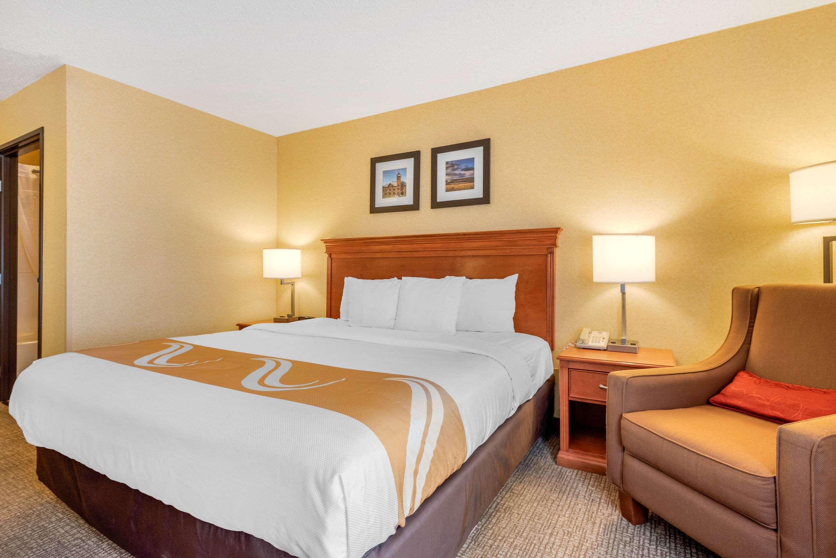 Quality Inn I-25 Pueblo Extérieur photo