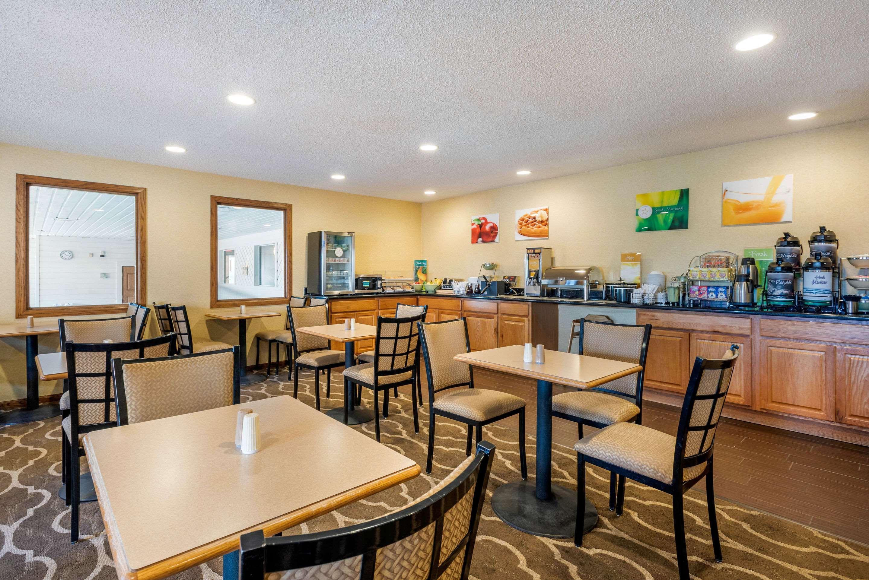 Quality Inn I-25 Pueblo Extérieur photo